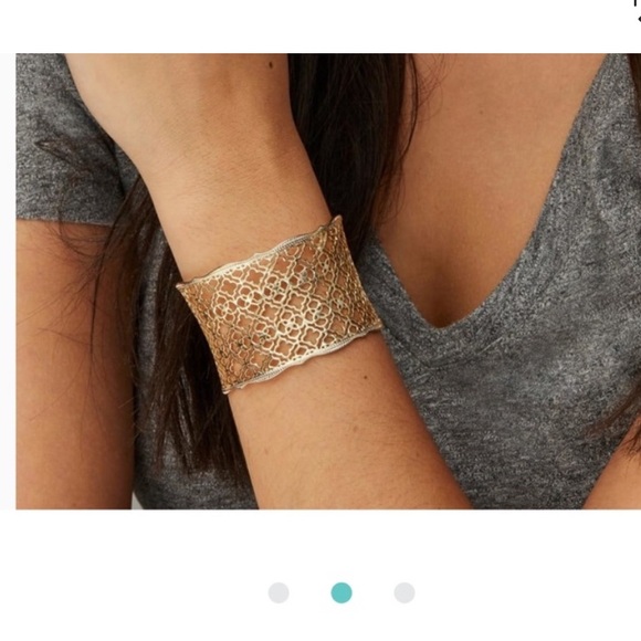 New Kendra Scott Lace Cuff Bracelet ! GORGEOUS - Picture 5 of 5